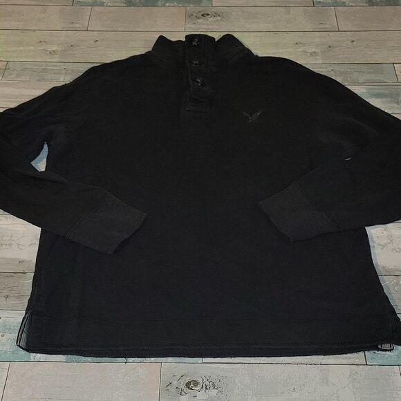 American Eagle Outfitters Athletic Fit Long Sleeved Shirt sz Large - Picture 1 of 4